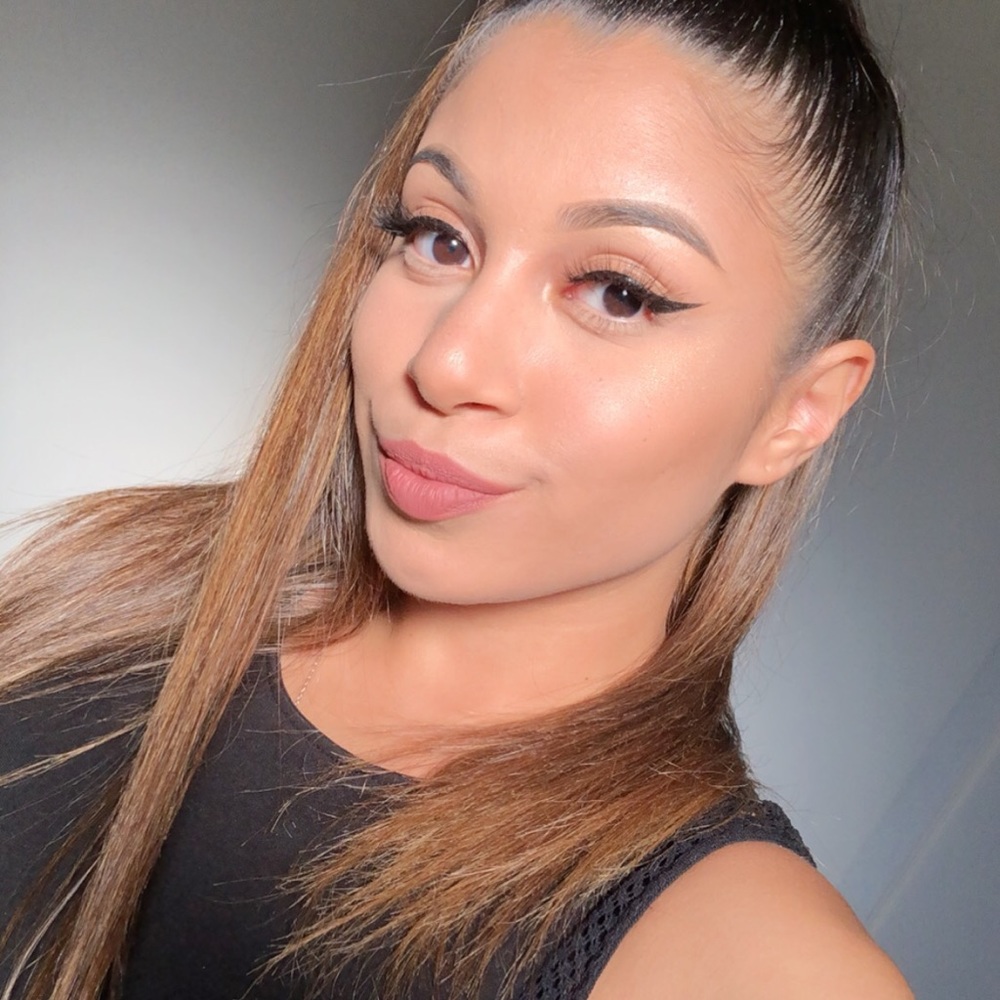 Meet your Posher, Stephanie